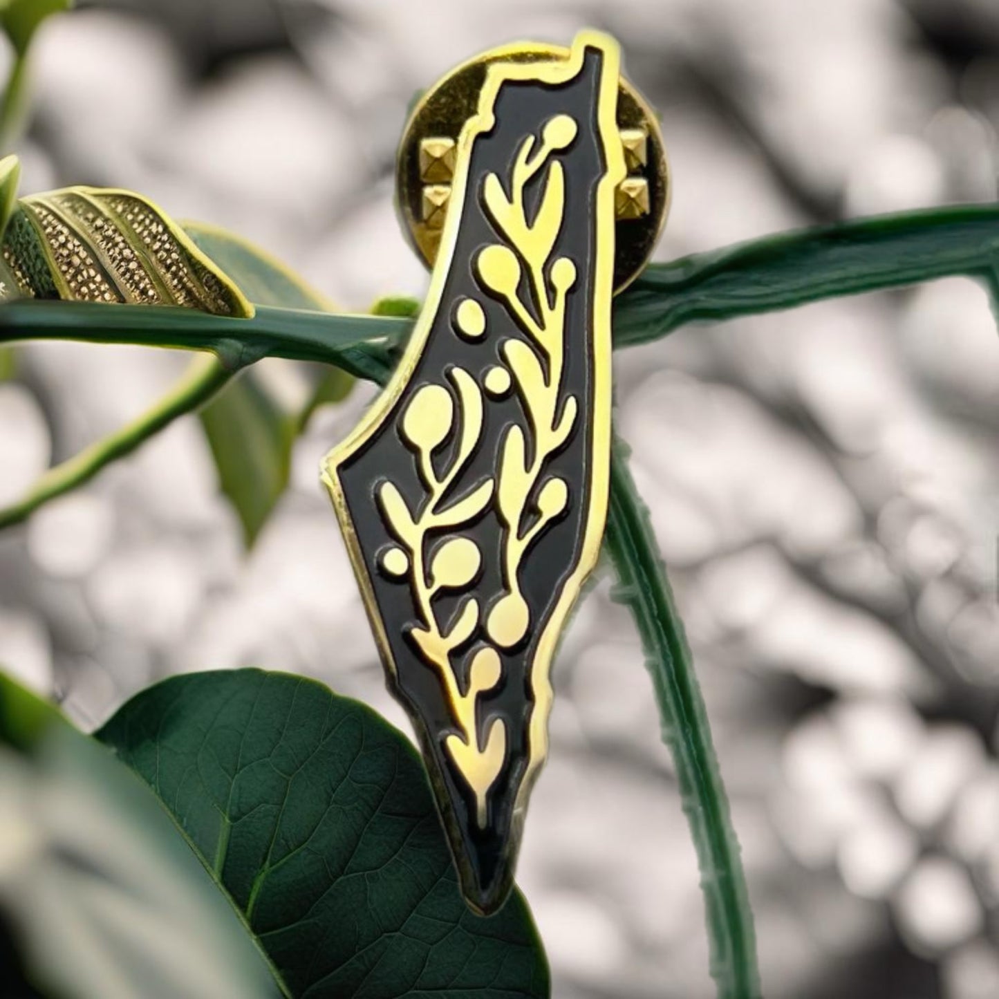 Palestine Map Pin - Black and Gold Olive Tree Design